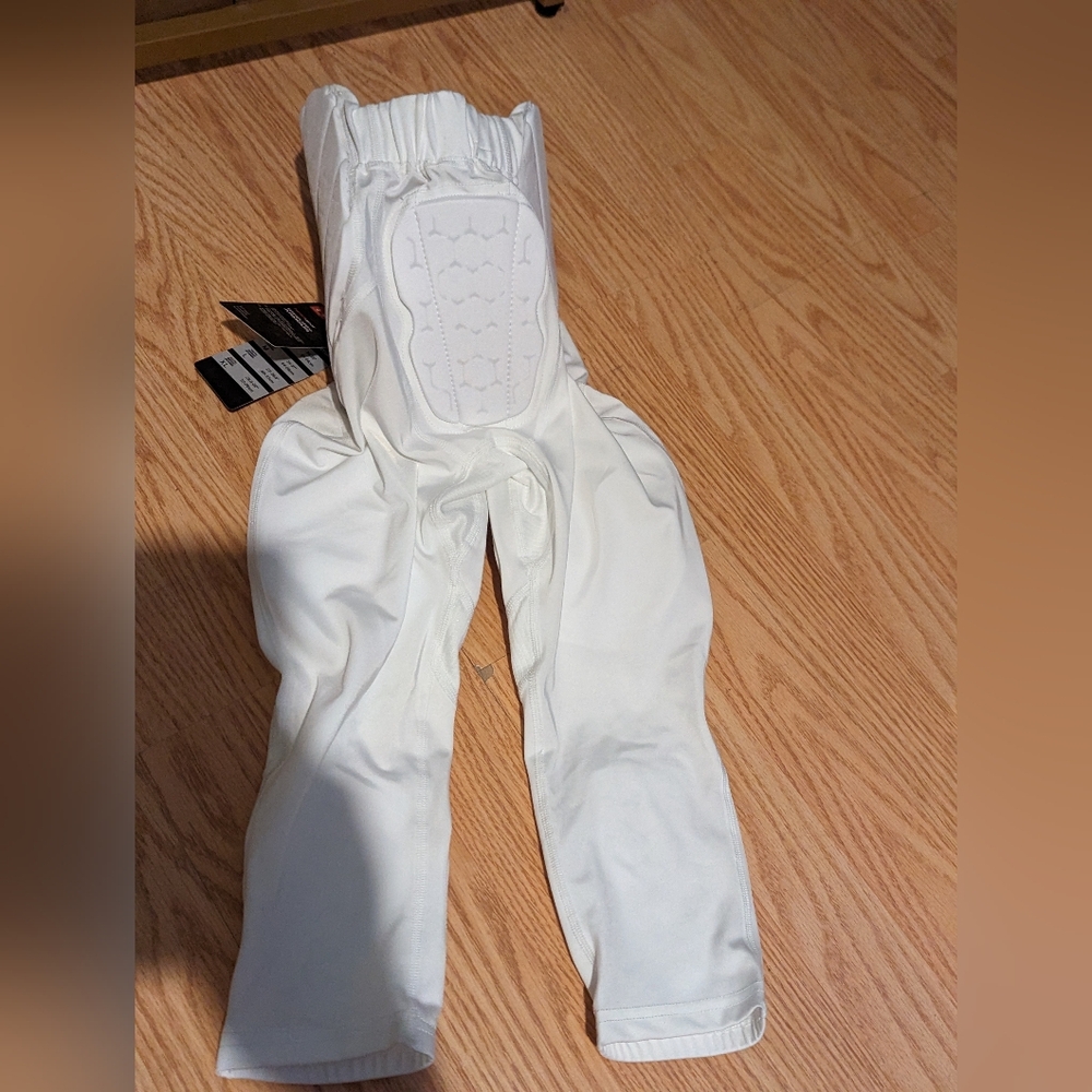 Under Armour Youth Integrated Football Pants Size Small - Picture 6 of 13